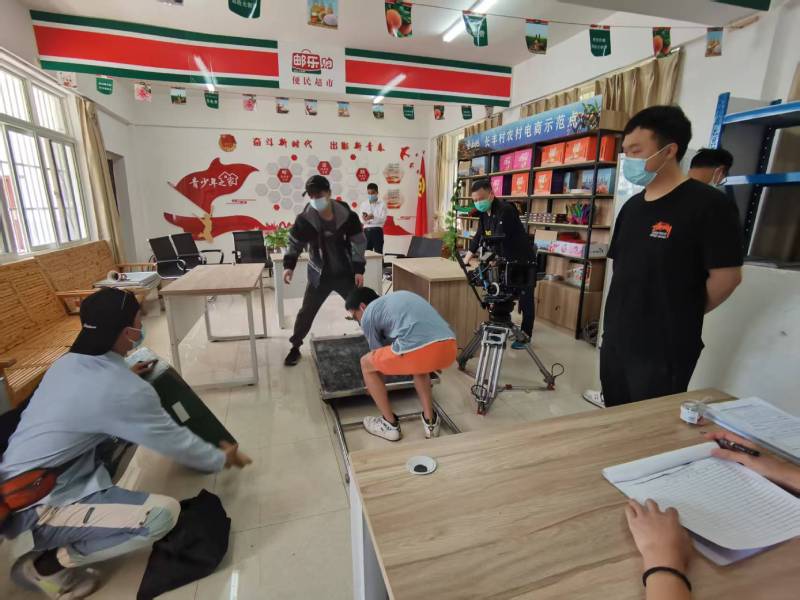 城中区广告片拍摄公司：极简主义践行者，少即是多的视觉哲学